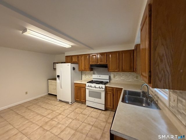 50 Lincoln Avenue - Photo 1