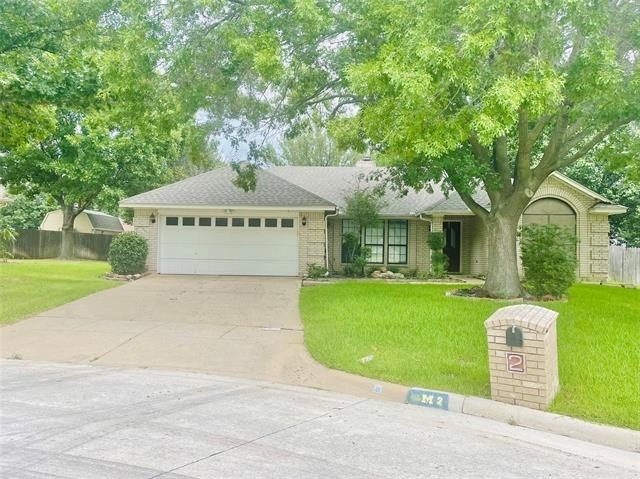 2 Hastings Court - Photo 1