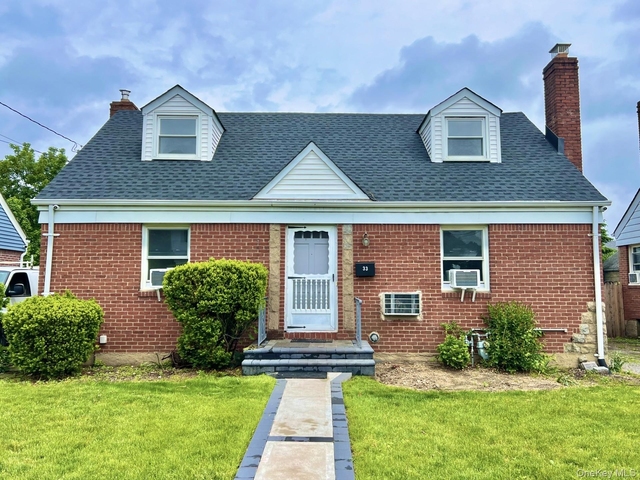33 Cherry Lane - Photo 1