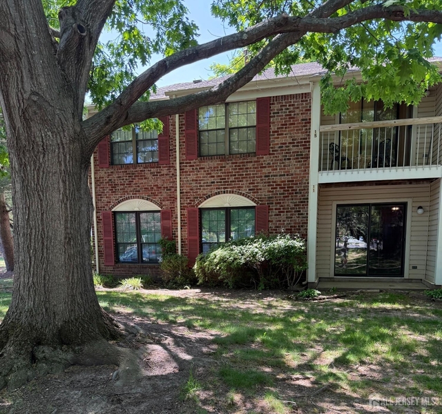 11 Crabapple Lane - Photo 1