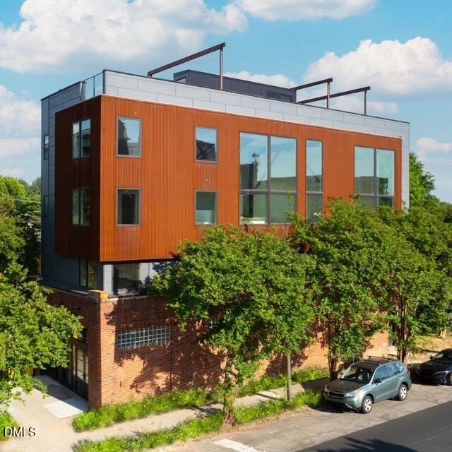 400 E Martin Street - Photo 1
