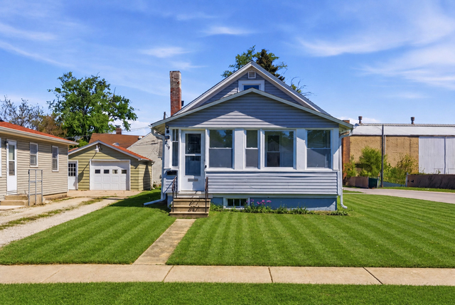 809 W Park Avenue - Photo 1