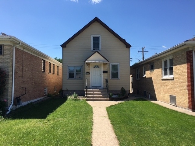 7535 W Foster Avenue - Photo 1