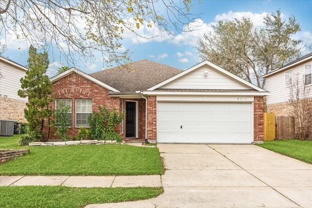 9717 Cottage Street - Photo 1