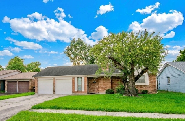 116 White Cedar Street - Photo 1