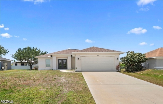 202 Nw 25th Place - Photo 1