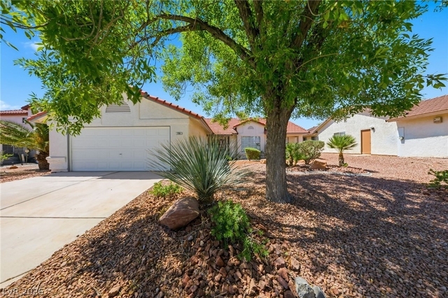 735 Stonecliff Way - Photo 1