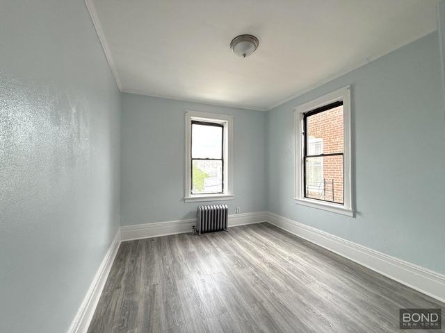 514 Jamaica Avenue - Photo 1