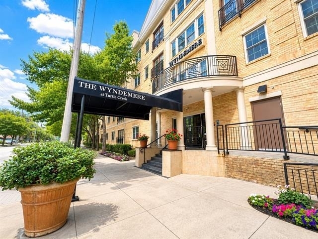 3400 Welborn Street - Photo 1