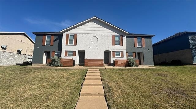 3813 Coates Circle - Photo 1