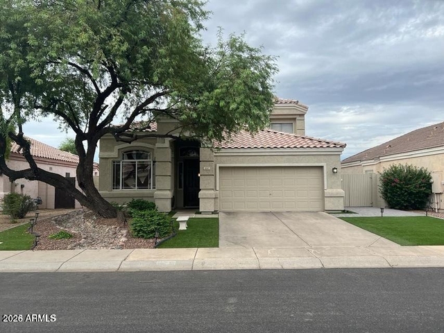 650 W Kent Place - Photo 1
