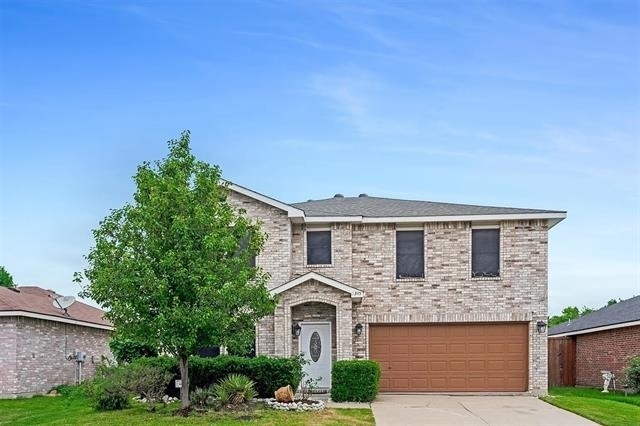 2345 Maple Drive - Photo 1