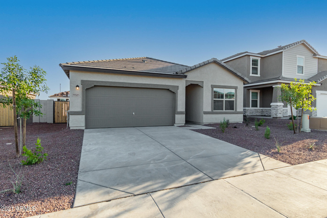 19585 W Annika Drive - Photo 1