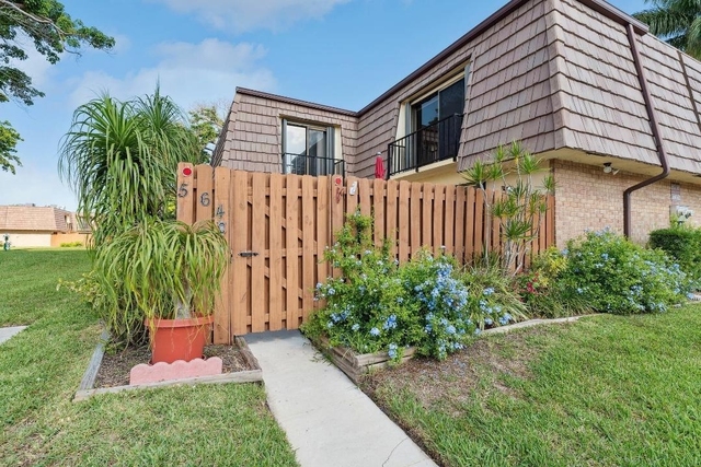 564 Springdale Circle - Photo 1