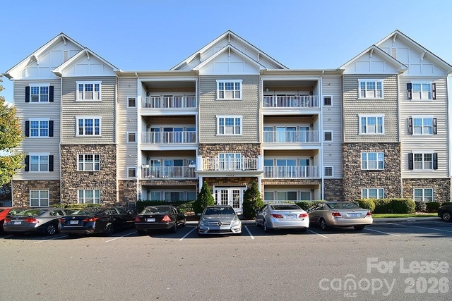 6605 Central Pacific Avenue - Photo 1