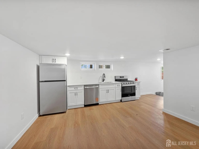 3 Meadow Road - Photo 1