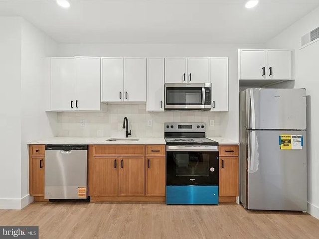 2520 N Front St - Photo 1