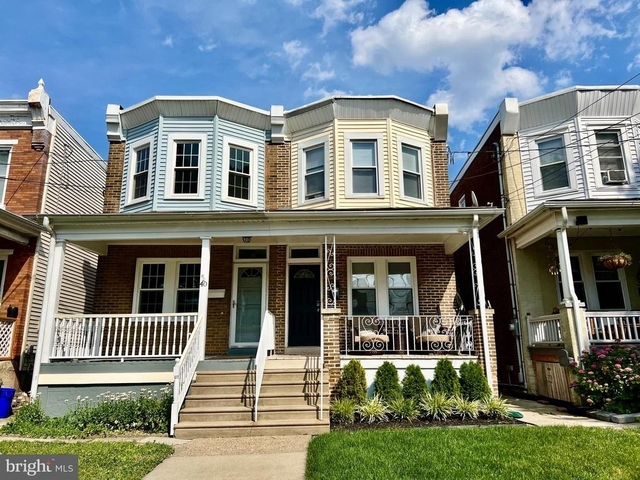 40 Lincoln Avenue - Photo 1