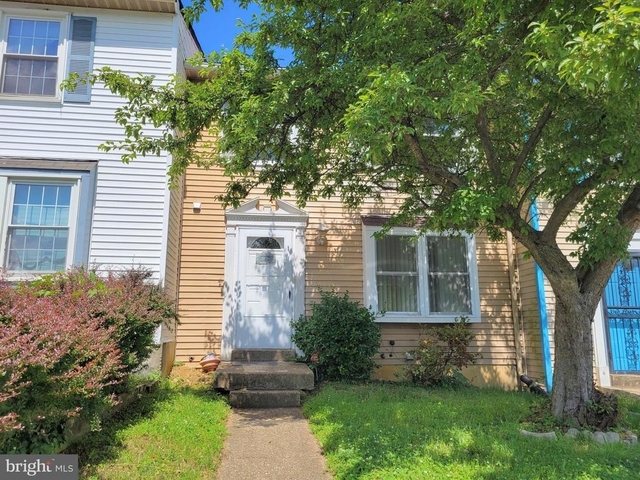 7626 Green Willow Court - Photo 1