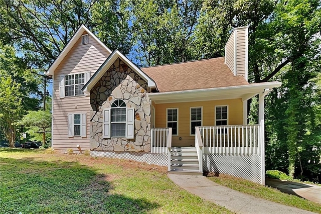 620 Gregory Manor Drive Sw - Photo 1