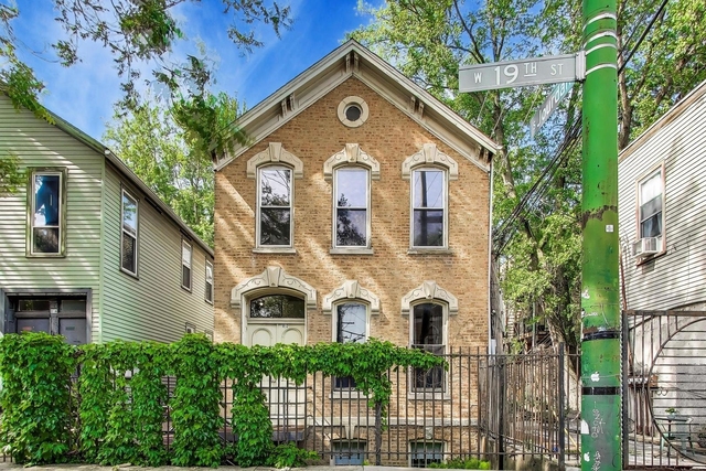 812 W 19th Street - Photo 1