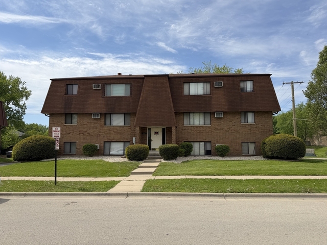 1465 Abbott Drive - Photo 1