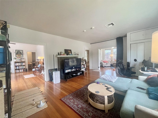 418 Branard Street - Photo 1