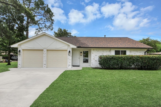 7403 Shady Arbor Lane - Photo 1