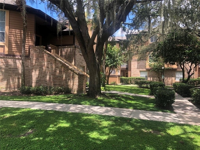 486 N Pin Oak Place - Photo 1