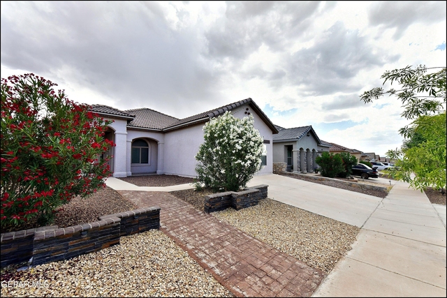 13136 Wellington - Photo 1