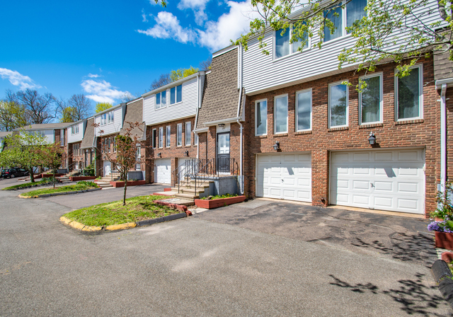 184 Gravel Street - Photo 1
