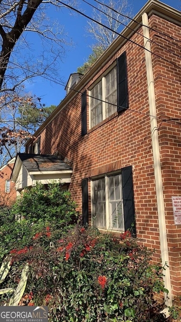 1439 Milledge Avenue - Photo 1