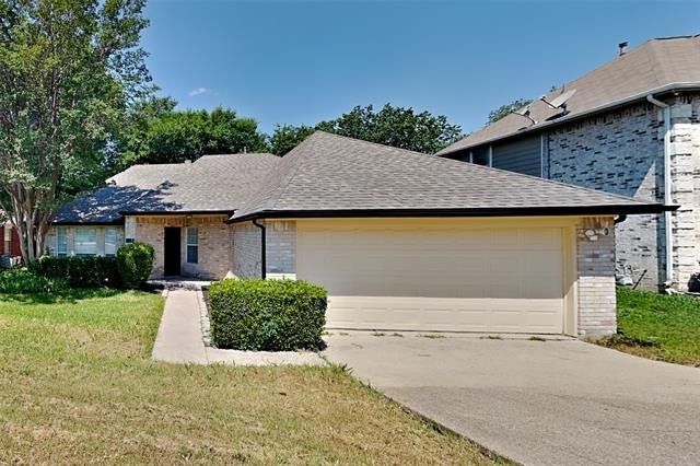 6213 Lennox Lane - Photo 1
