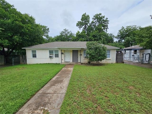 6401 Hollis Avenue - Photo 1