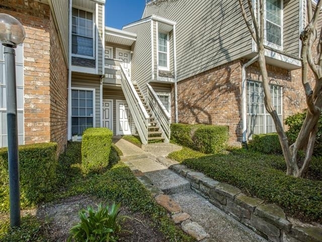 8550 Fair Oaks Crossing - Photo 1