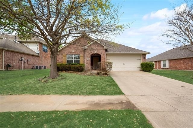 8420 Sonnet Drive - Photo 1