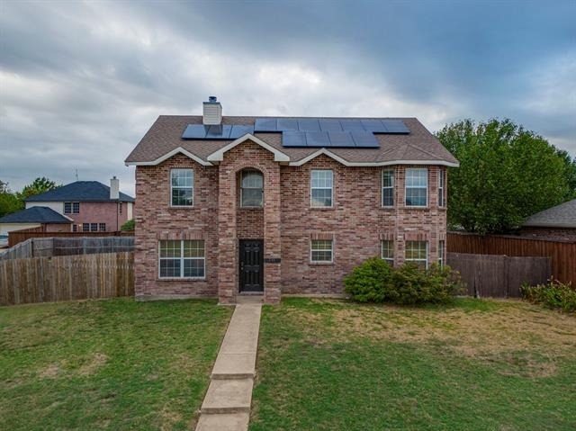 101 Hollow Tree Drive - Photo 1