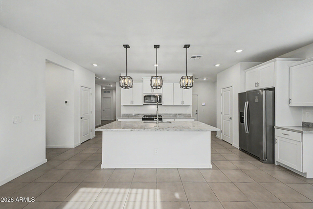 16036 W Desert Hollow Drive - Photo 1