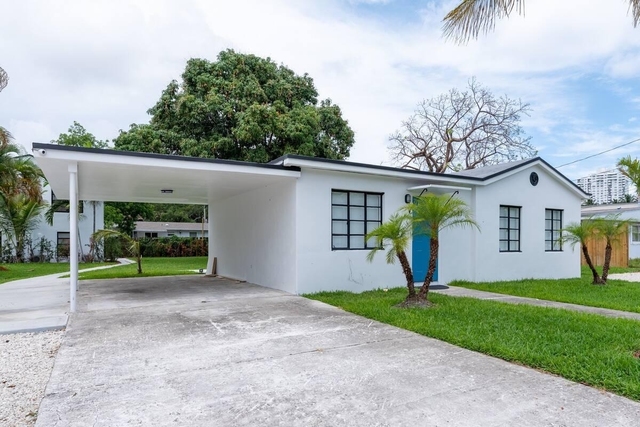2541 Ne 181st Street - Photo 1