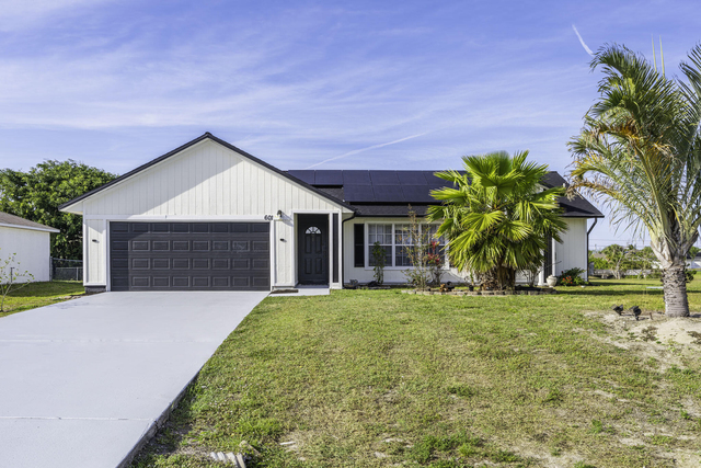 601 Sw Icon Avenue - Photo 1