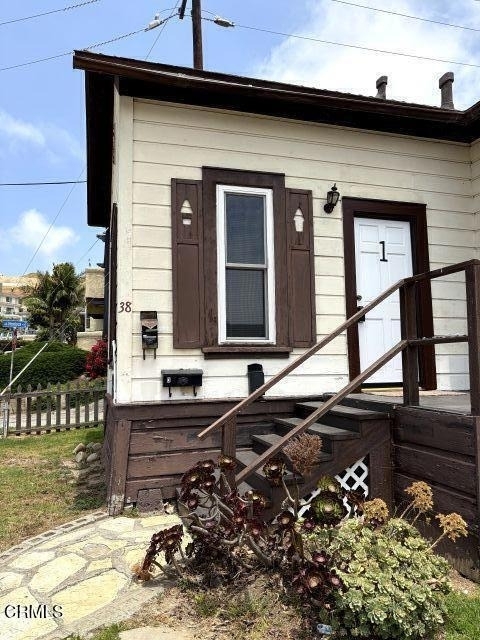38 N Laurel Street - Photo 1