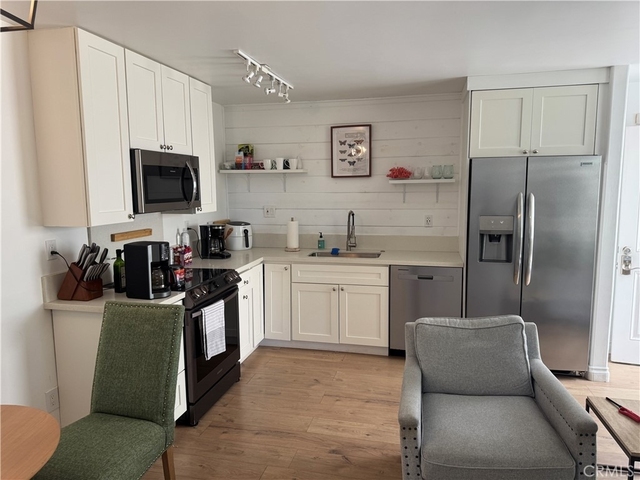 1398 Seacoast - Photo 1