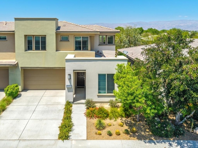 82668 Rosewood Drive - Photo 1