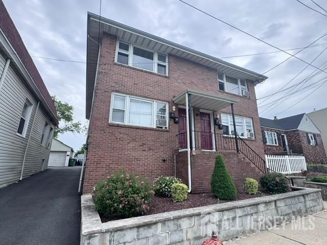 760 Mary Street - Photo 1