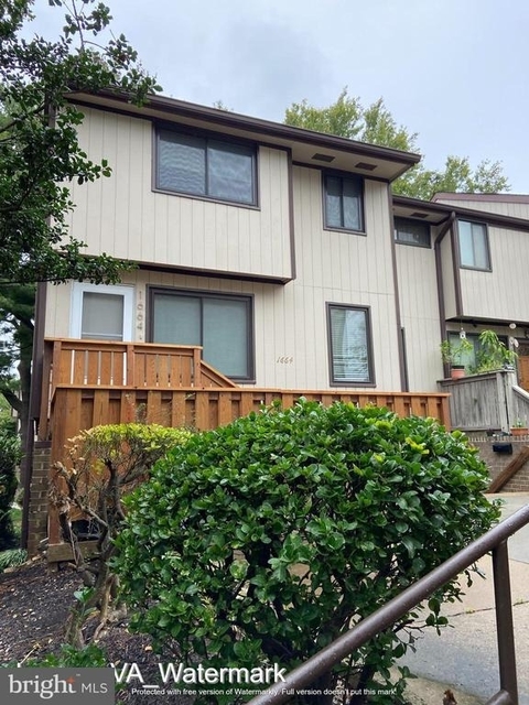 1664 Westwind Way - Photo 1