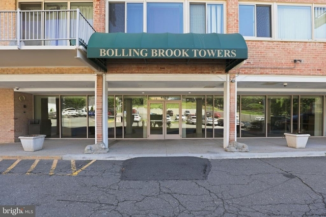 4520 King Street - Photo 1
