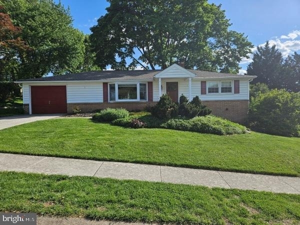 24 Malvern Drive - Photo 1