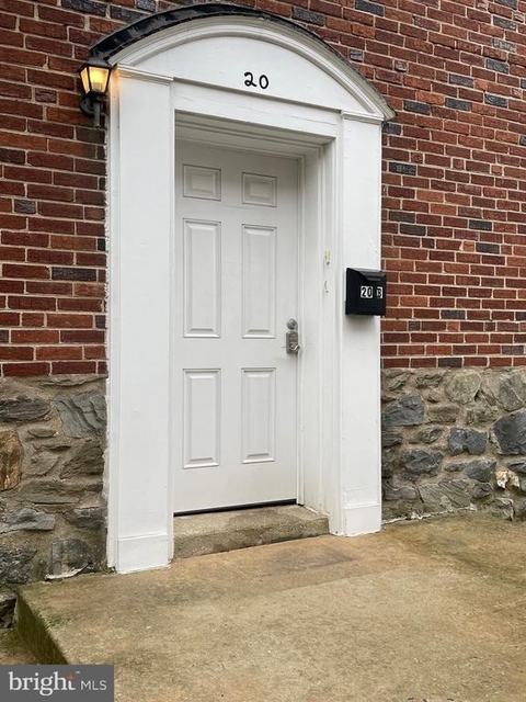 20 Greenhill Road - Photo 1