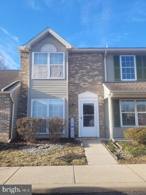 128 Easterly Drive - Photo 1