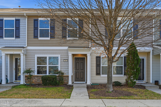 2907 Berkeley Springs Place - Photo 1